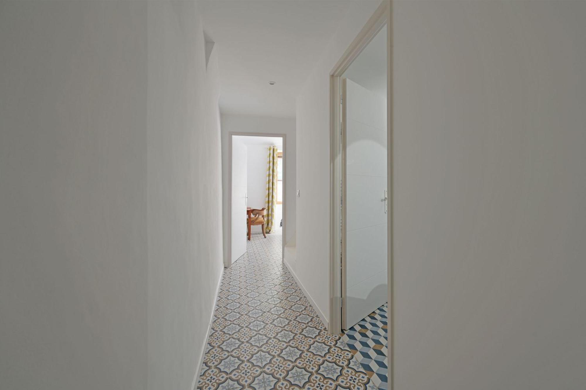 La Cigale - Vieux Village - Charmante Maisonnette Climatisee Avec Jardin Hébergement de vacances *