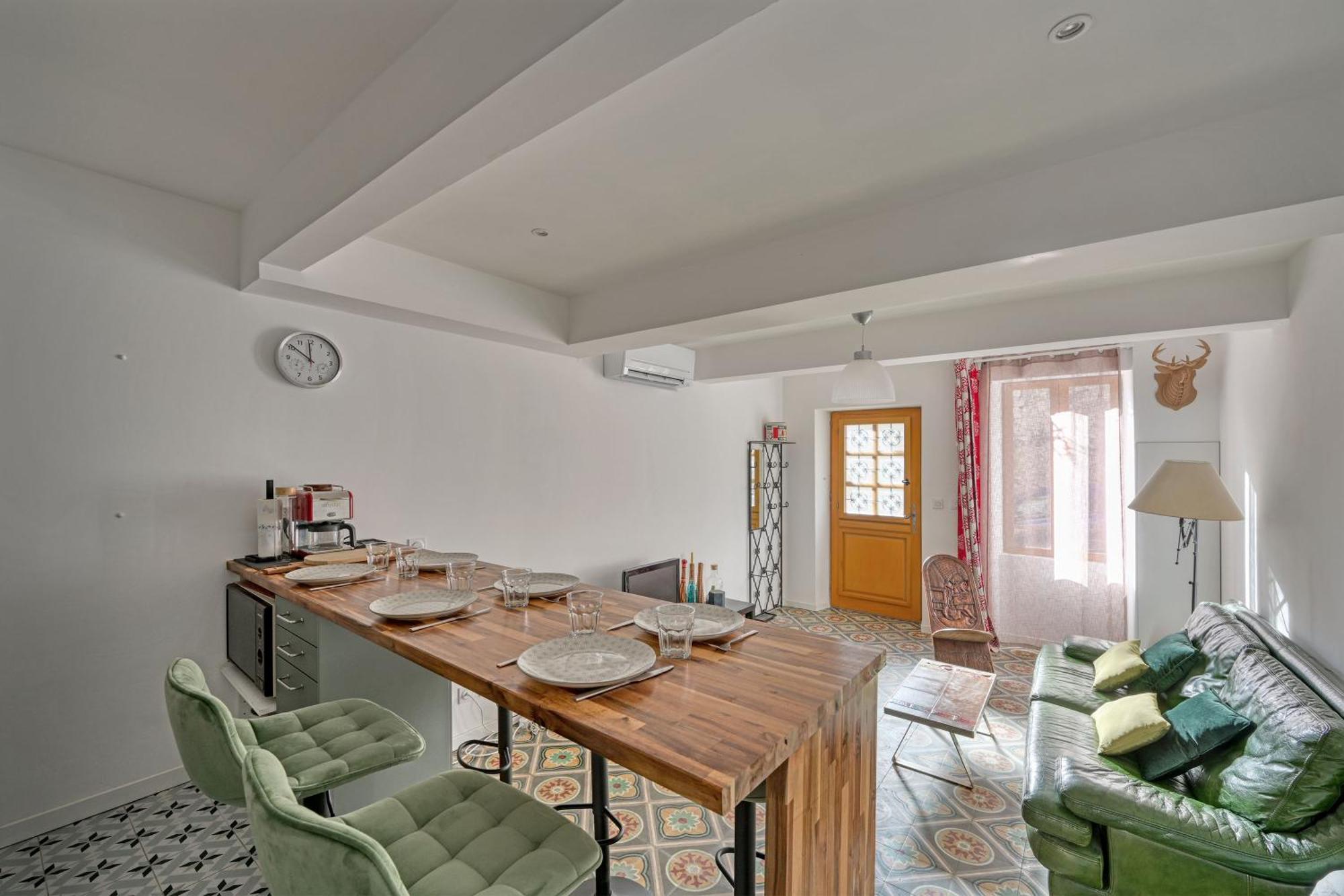 La Cigale - Vieux Village - Charmante Maisonnette Climatisee Avec Jardin *